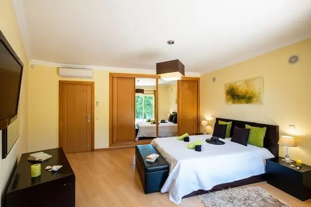 Villa, 4 Yatak Odası, Kişiye Özel Havuzlu, Havuz Manzaralı