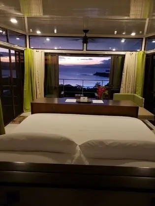 Deluxe Bungalov, 1 En Büyük (King) Boy Yatak, Sigara İçilmez, Göl Manzaralı