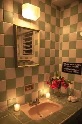 Tek Büyük Yataklı Oda, Lagün Manzaralı (with Air Conditioning)