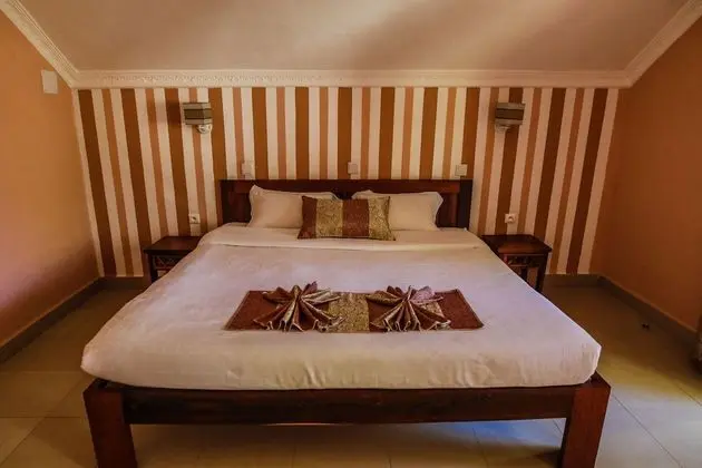 Comfort Tek Büyük Yataklı Oda