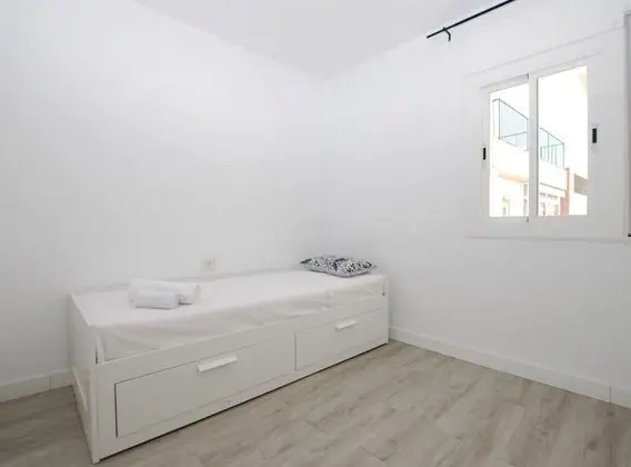 Apart Daire, Birden Çok Yatak, Sigara İçilmez
