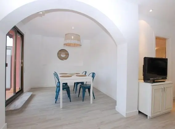 Apart Daire, Birden Çok Yatak, Sigara İçilmez