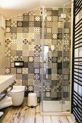 Suite Deluxe with terrace, outdoor hot tub and sea side view