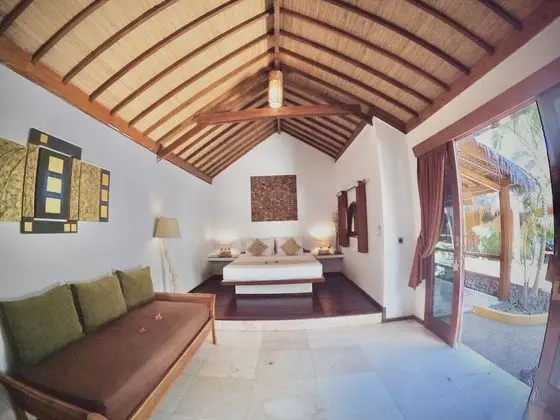 Superior Kır Evi