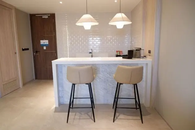 Breeze Executive Suite