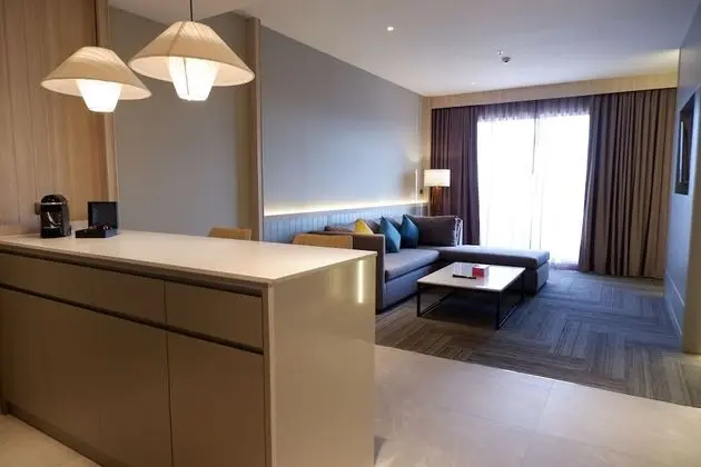 Breeze Executive Suite