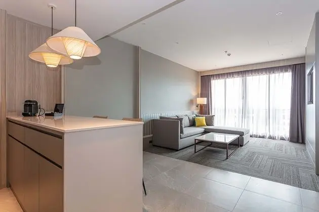 Breeze Executive Suite