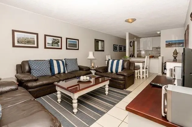 Self Catering Apartment - Top Fl.