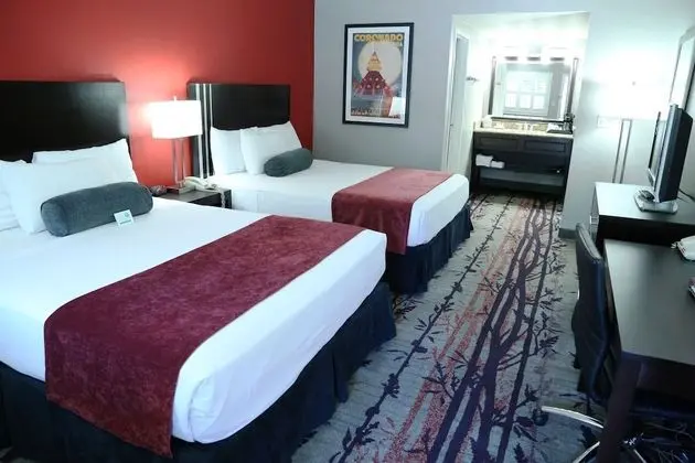 Deluxe Single Room, 2 Queen Beds, Non Smoking, Garden View
