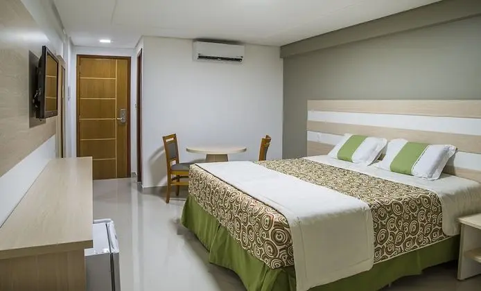 Deluxe Tek Büyük veya İki Ayrı Yataklı Oda, Balkon