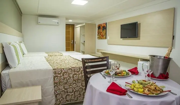 Deluxe Üç Kişilik Oda, Balkon