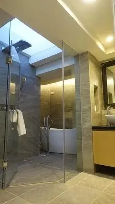 Panoramic Tek Büyük Yataklı Oda, 1 Yatak Odası, Koy Manzaralı, Denize Bakan
