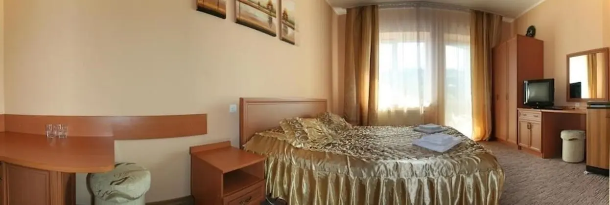 Comfort Tek Büyük Yataklı Oda