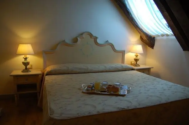 Standard Tek Büyük Yataklı Oda (Twin beds on request)