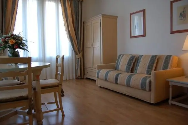 Süit, Lagün Manzaralı (Twin beds on request)