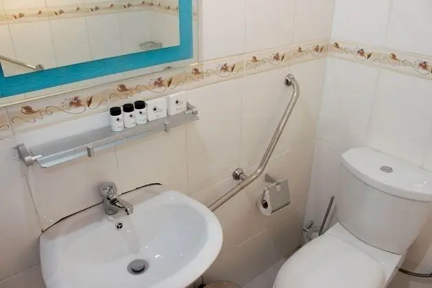 İki Ayrı Yataklı Oda, Bahçe Manzaralı