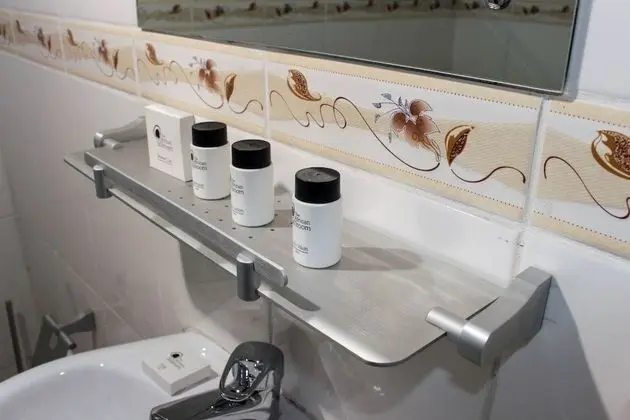 Standard Oda, Bahçe Manzaralı