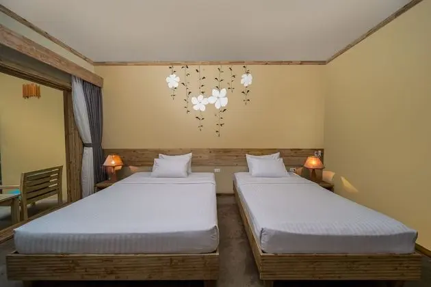 Deluxe İki Ayrı Yataklı Oda, Bahçe Manzaralı