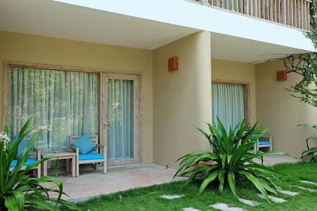 Deluxe Tek Büyük Yataklı Oda, Bahçe Manzaralı