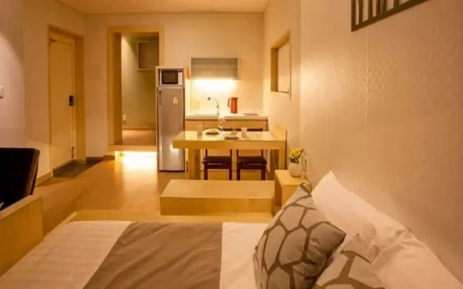 Poolvilla 201 (Cold - KRW 30,000 Warm - KRW 50,000)