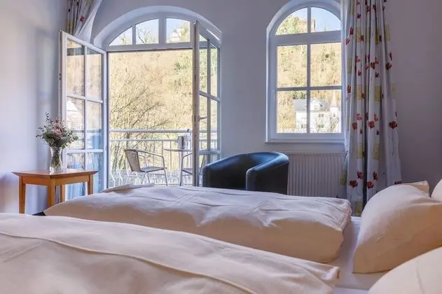 Tek Büyük Yataklı Oda, Nehir Manzaralı