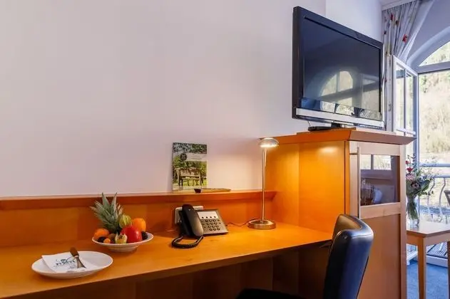 Tek Büyük Yataklı Oda, Nehir Manzaralı