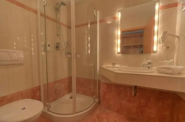 Tek Büyük Yataklı Oda, Nehir Manzaralı