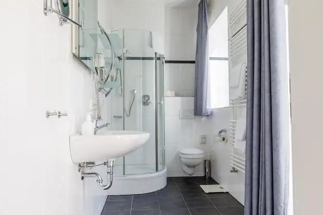 Tek Büyük Yataklı Oda, Nehir Manzaralı