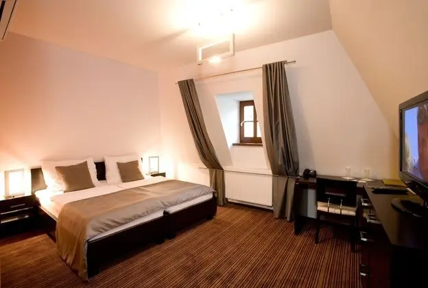 Comfort Tek Büyük veya İki Ayrı Yataklı Oda