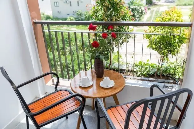 Stüdyo, Balkon
