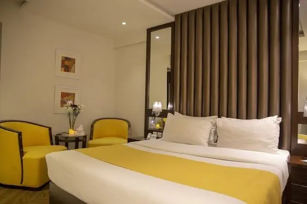 Deluxe Tek Büyük Yataklı Oda
