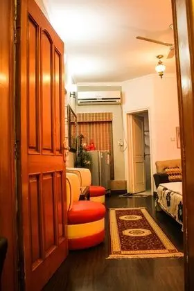 Deluxe Tek Büyük Yataklı Oda (Red )