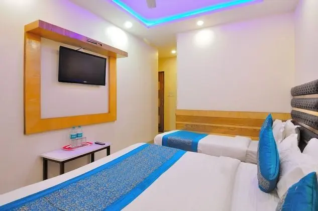 Deluxe Üç Kişilik Oda