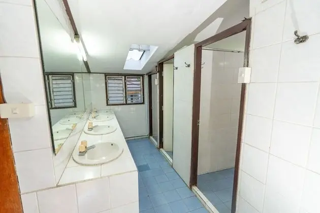 Room with Shared bathroom