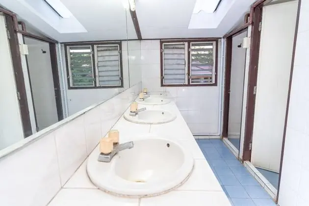 Room with Shared bathroom