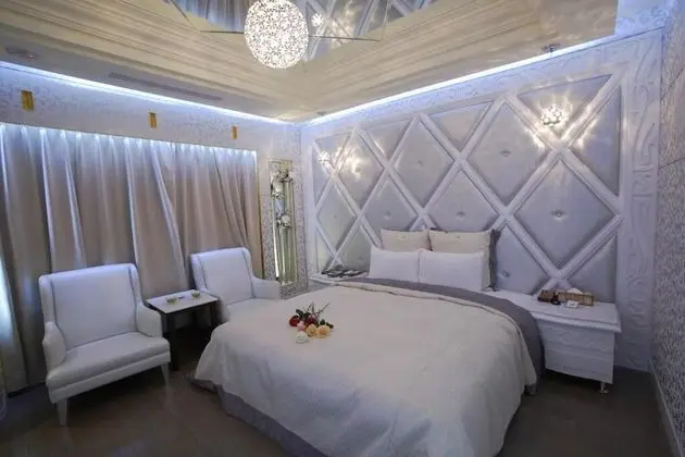 Design Tek Büyük Yataklı Oda (Fashion)