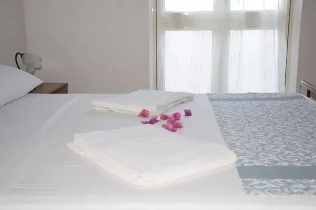 Dört Kişilik Oda, Teras, Bahçe Manzaralı