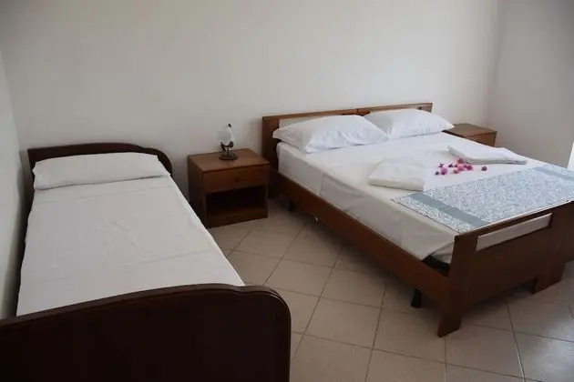 Tek Büyük Yataklı Oda, Teras