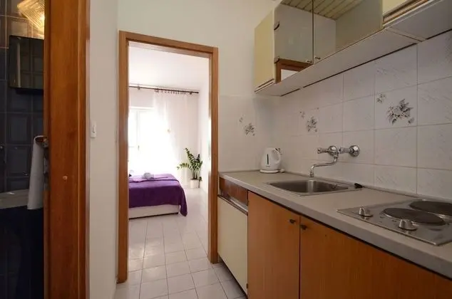 Apart Daire (1 Bedroom Apt with Balcony - Lavander)