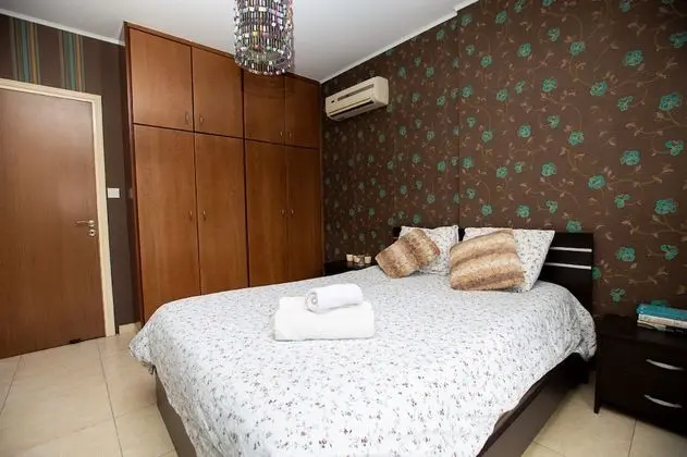 City Apart Daire, 1 Büyük (Queen) Boy Yatak ve Çekyat