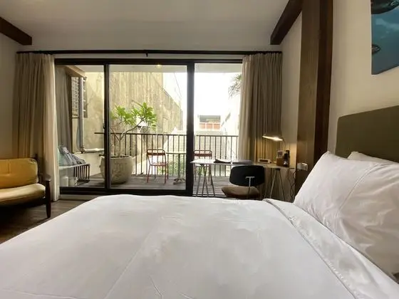 Deluxe Tek Büyük Yataklı Oda