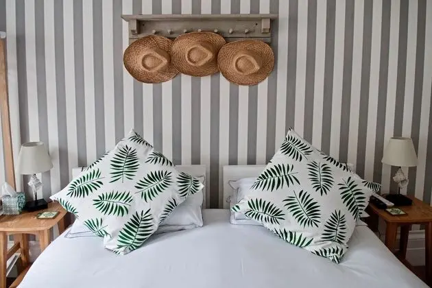 Deluxe Tek Büyük veya İki Ayrı Yataklı Oda, Banyolu/Duşlu