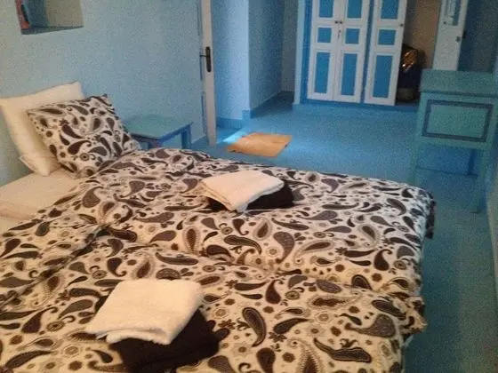 Basic Tek Büyük veya İki Ayrı Yataklı Oda (1)