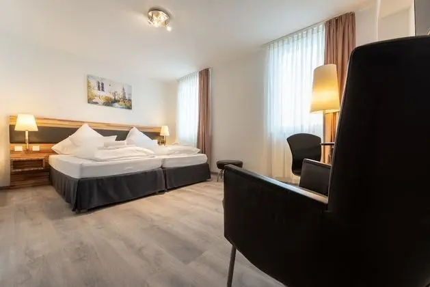 Deluxe Tek Büyük Yataklı Oda, 1 Yatak Odası, Engellilere Uygun, Sigara İçilmez
