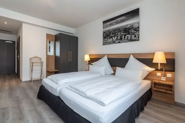 Deluxe Tek Büyük Yataklı Oda, 1 Yatak Odası, Engellilere Uygun, Sigara İçilmez