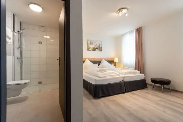 Deluxe Tek Büyük Yataklı Oda, 1 Yatak Odası, Engellilere Uygun, Sigara İçilmez