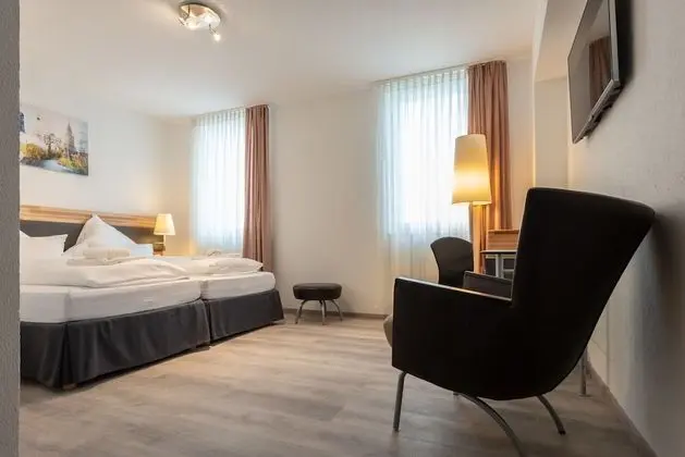 Deluxe Tek Büyük Yataklı Oda, 1 Yatak Odası, Engellilere Uygun, Sigara İçilmez