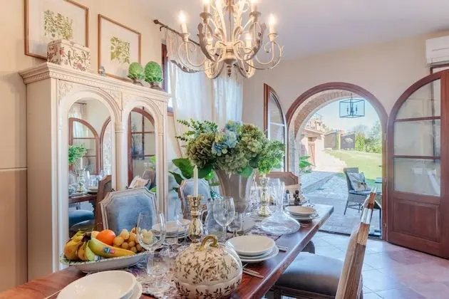 Villa, Sigara İçilebilir