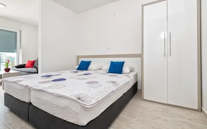 Stüdyo, Deniz Manzaralı