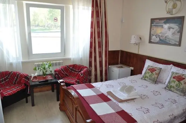Deluxe Tek Büyük Yataklı Oda